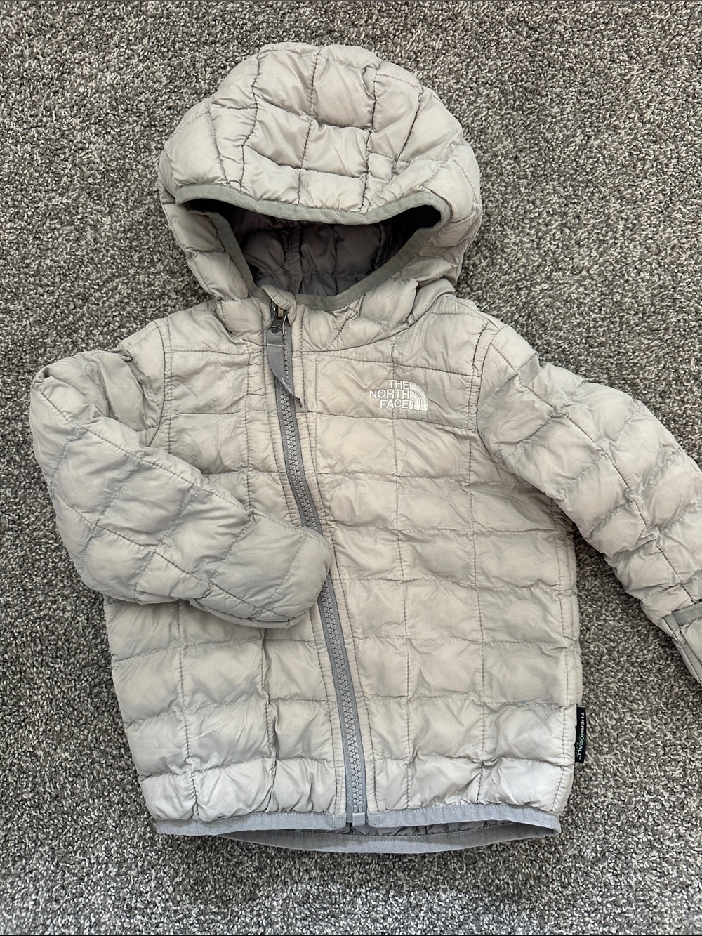 The North Face Thermoball Hooded Jacket Gray